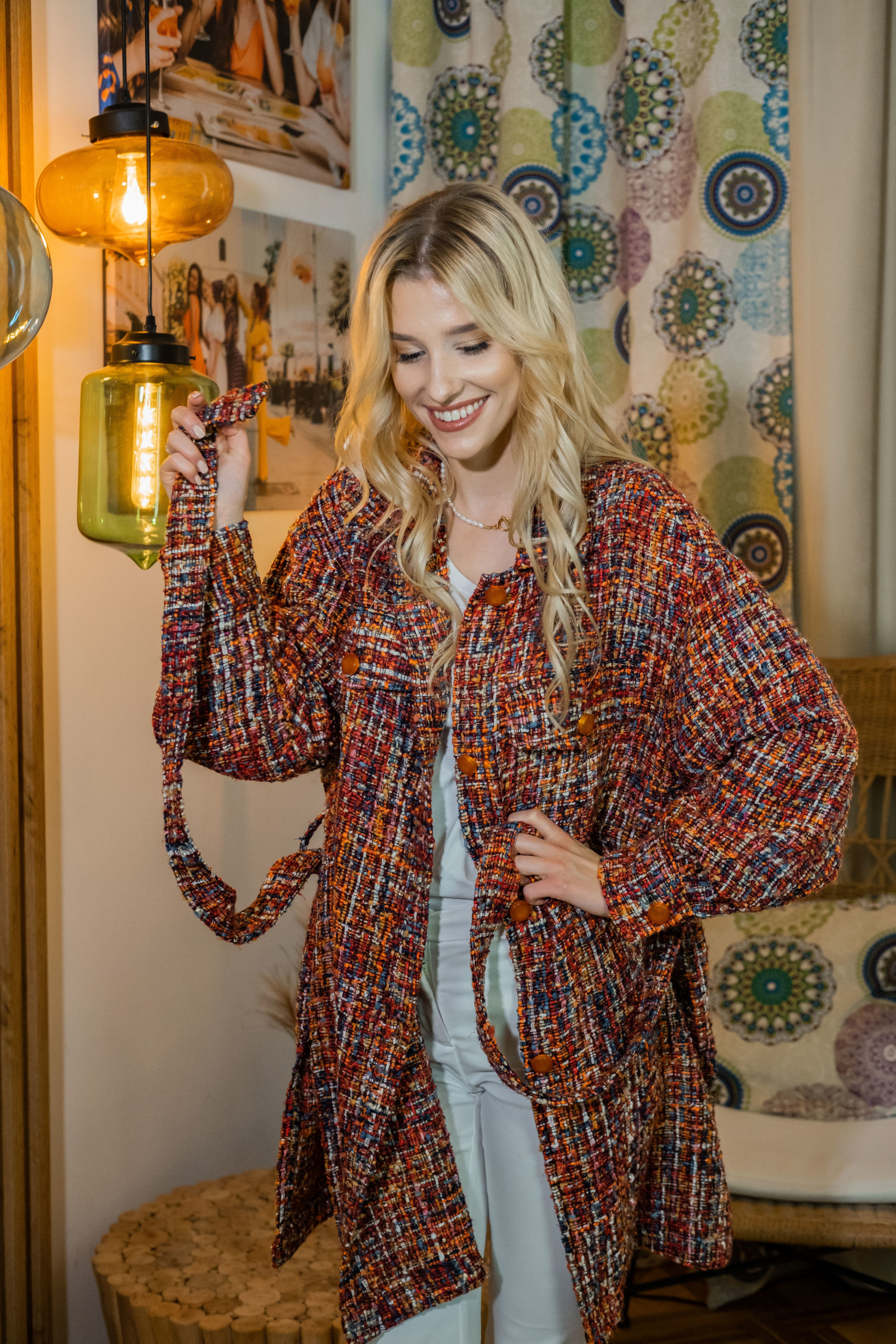 Płaszczyk Madonna w kolorze czerwonym